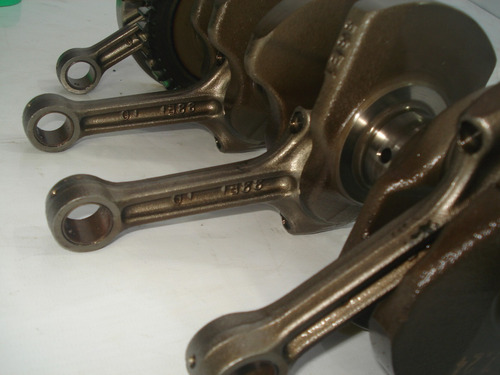 Imagem 3 de 6 de Virabrequim Com Bielas Standard Sem Bronzinas Srad 750 99 00
