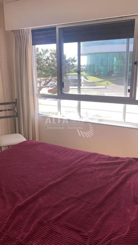 Imagen 9 de 20 de Muy Lindo Apartamento Frente A Playa Mansa - Punta Del Este Mansa
