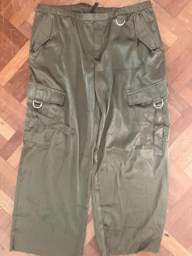 Pantalón Cargo Hym