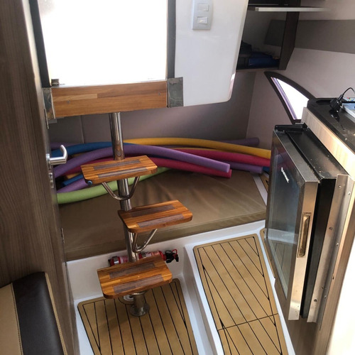 Imagem 5 de 15 de Lancha Nx280 Seminova Ano 2017 Cabinada