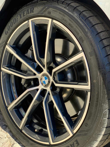 Imagen 4 de 15 de Bmw Serie 3 2020 3.0 330i Sedan Sport Line 252cv