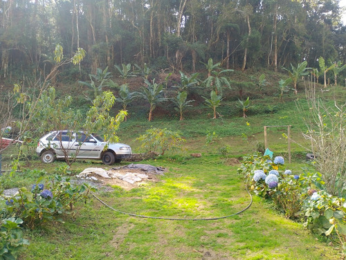 Quarto Com Lareira ,copa,banheiro,cozinha A Lenha ,garagem