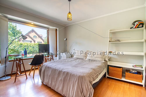 Excelente Casa Exclusivo Condominio Lo Curro