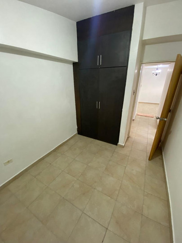*apto En Alquiler O Venta Semi-amoblado En San Diego. An