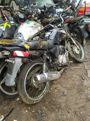 Imagem 2 de 3 de Yamaha Ybr 125k 2004 Sucata Somente Peças
