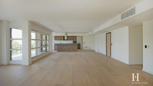 Imagen 13 de 30 de Espectacular Piso De 5 Ambientes Con Balcones Aterrazados!