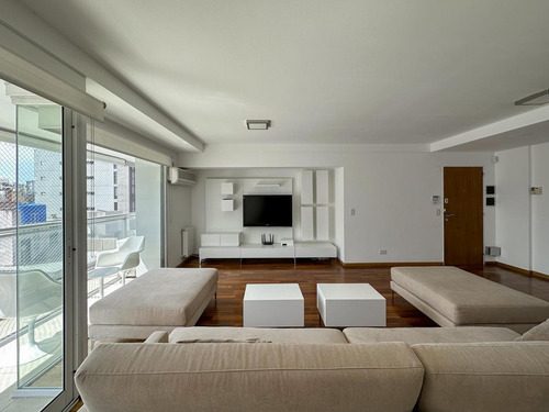 Imagen 7 de 30 de Departamento De 3 Dormitorios Con 2 Cocheras En Zona Río Y Amenities