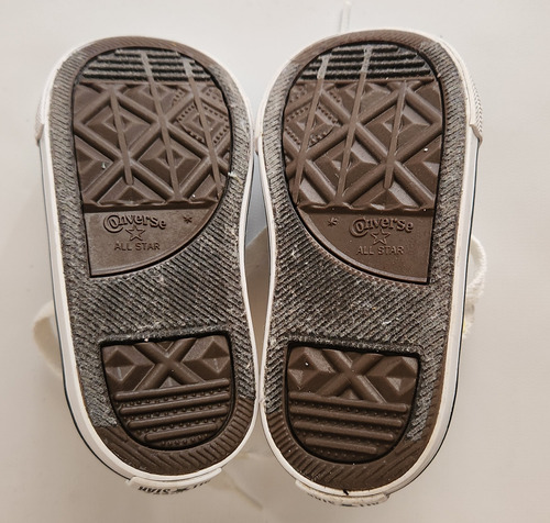 Zapatillas De Bebé Marca Converse En Talle Uk 6,eur 22, 13cm (Usado)