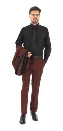 Imagen 7 de 10 de Traje Vino Cuello De Collarin