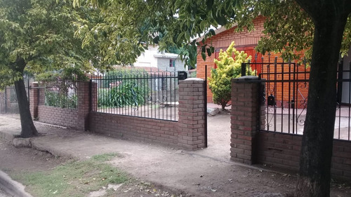 Casa En Villa Carlos Paz, Cordoba, Cerca De Balnearios
