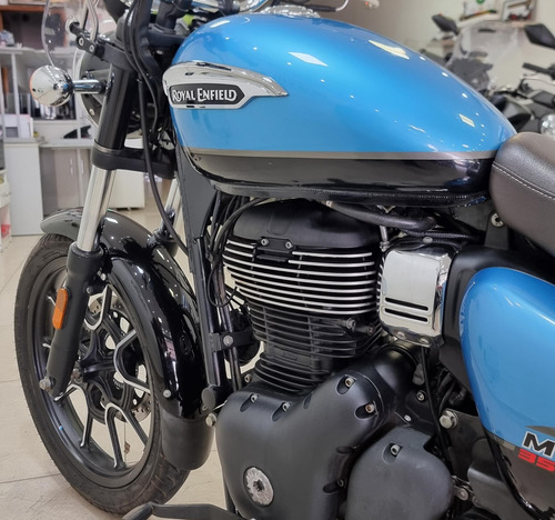 Royal Enfield Meteor Super Nova 2022