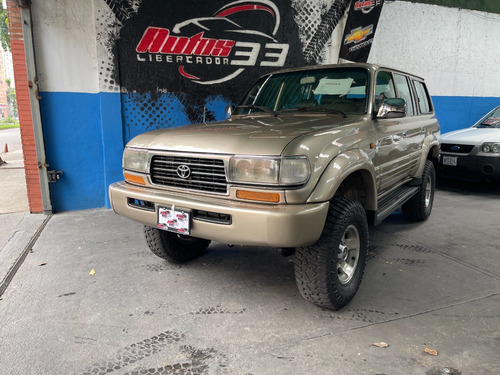 Toyota Burbuja Vx
