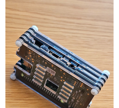 Novinho- Raspberry Pi 3 Model B V1.2 Case Acrilico E Cooler (Usado)