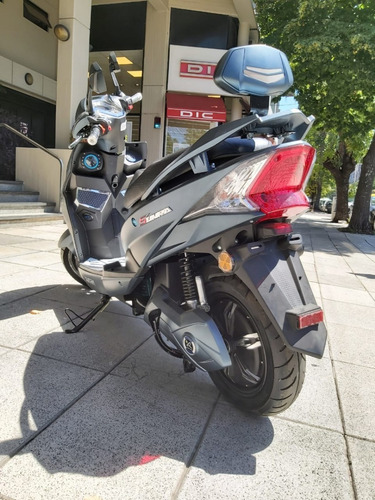 Imagen 2 de 25 de Scooter Lecgtrico Sunra Hawk Litio Con Financiacion D