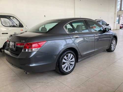 Imagen 4 de 10 de Honda Accord 3.5 V6