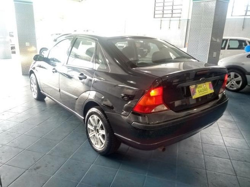 Ford Focus Sedan