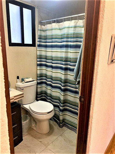 Imagen 17 de 26 de Exterior Remodelado 3 Recs 2.5b 2 Autos