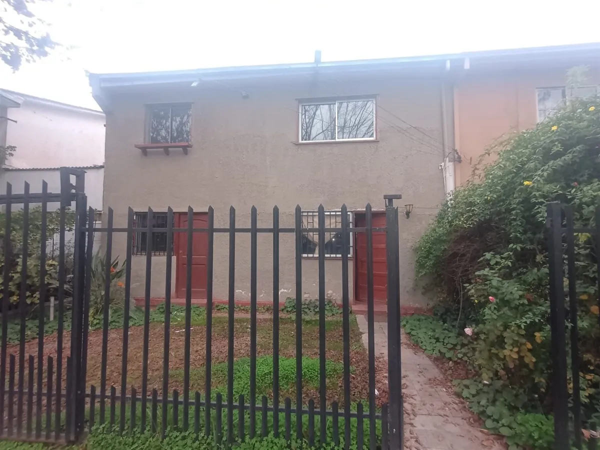 Imagen 2 de 10 de Casa En Venta De 3 Dorm. En Talca