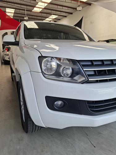 Volkswagen Amarok 2.0 Trendline Cab. Dupla 4x4 4p