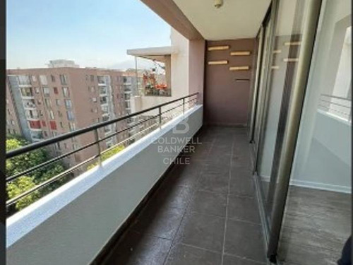 Depto En Venta De 2d Y 2b .en Los Olmos-macul Uf 4500