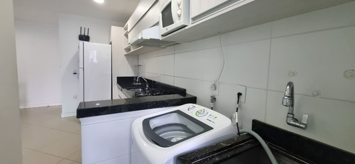 Departamento En Bombas, Brasil. Amoblado A 50 Mts De La Playa. Se Vende