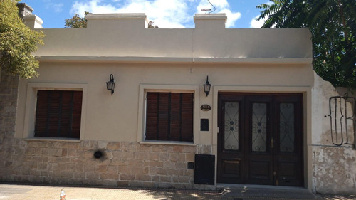 Venta Casa 4 Ambientes En Tandil