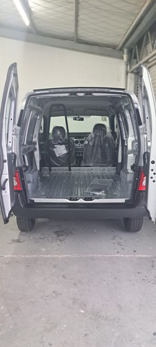 Peugeot Utilitaria. Partner Confort 1.6 Hdi Full #45