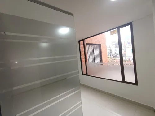 Local En Arriendo/venta En Chapinero Alto. Cod A22221