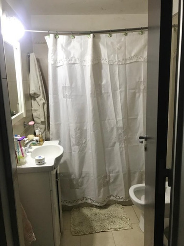 Imagen 6 de 7 de Departamento En Venta En Banfield Oeste
