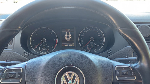 Volkswagen Vento 2.0 Luxury I 140cv