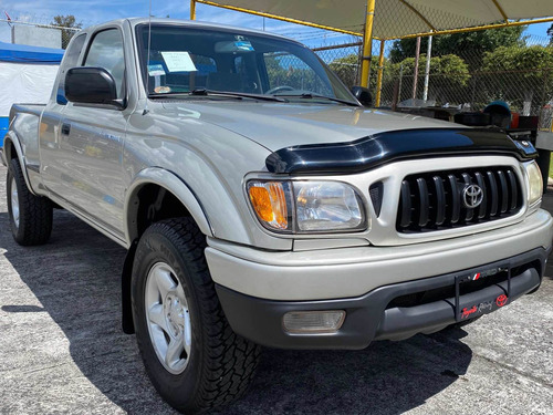 Imagen 3 de 15 de Toyota Tacoma 4x4 Legalizada V6