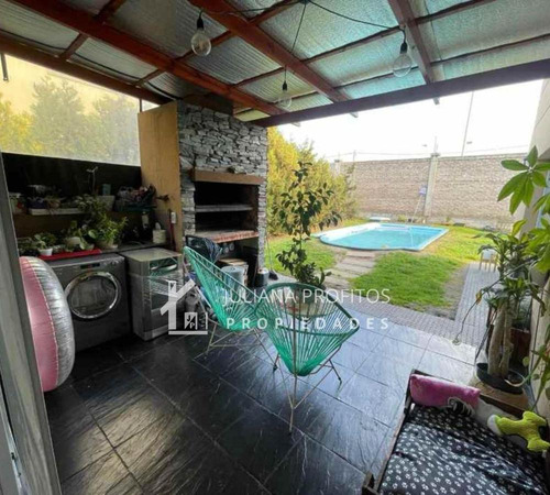 Casa En Barrio Cerrado Los Troncos Berazategui
