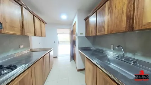 Apartamento En Arriendo En Medellín - El Poblado