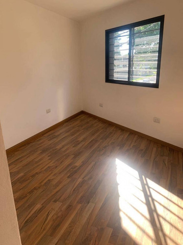 Imagen 5 de 9 de Venta Duplex 4 Amb. Ituzaingo Norte - Bruselas Esq Paysandu