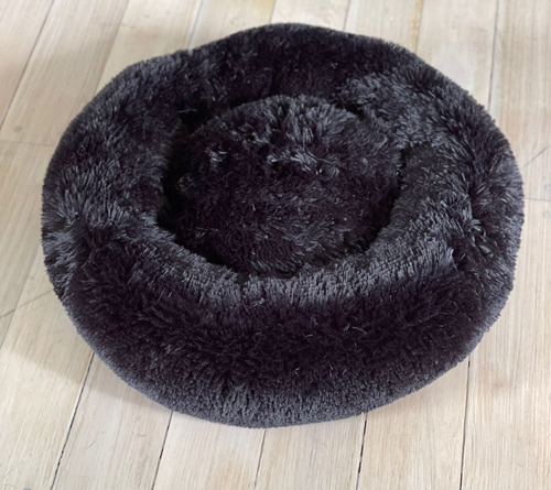 Imagen 4 de 7 de Puff Cama Antiestrés Sil Perros/gato Peludo Y Mullido