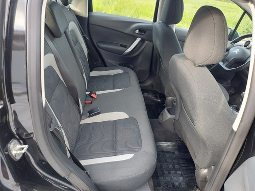 Imagem 9 de 11 de Citroen C3 Tendance 1.5 Manual 2015 Teto Panorâmico Zenith