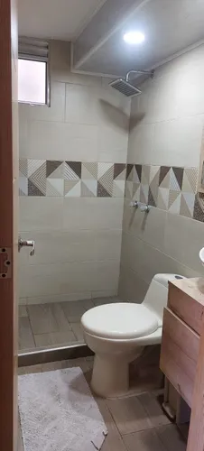 Apartamento 3 Habitaciones, 2 Baños, Un Estudio Con Balcón