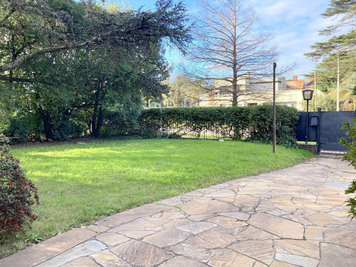 Venta Casa Con Renta Carrasco 4 Dormitorios Jardin Piscina Destino Vivienda Oficina Desarrollo Comer