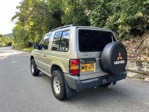 Mitsubishi Montero 2010 4x4