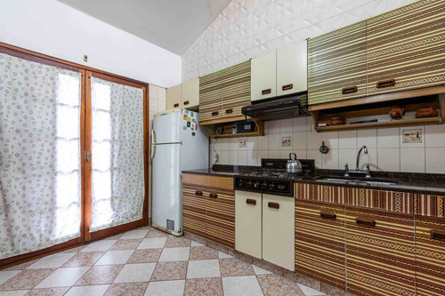 Imagen 29 de 30 de Casa En Venta · 3 Dormitorios · Patio · 2 Cocheras