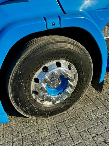 R440 6x4 Streamline Edição Especial 60 Uni No Brasil