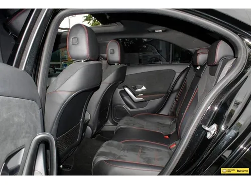 Mercedes Benz A200 1.4 Amg Sedan 2023