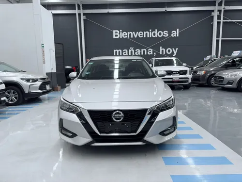 Nissan Sentra 1.8 Advance Cvt