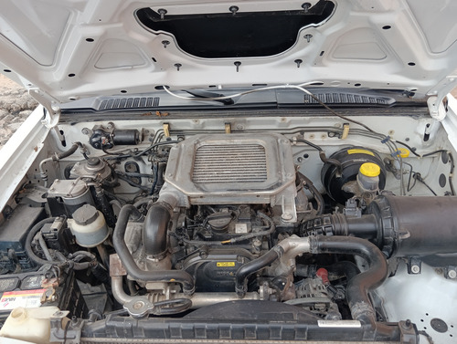 Nissan NP300 2.5 Tdi Chasis 4x4 Mt