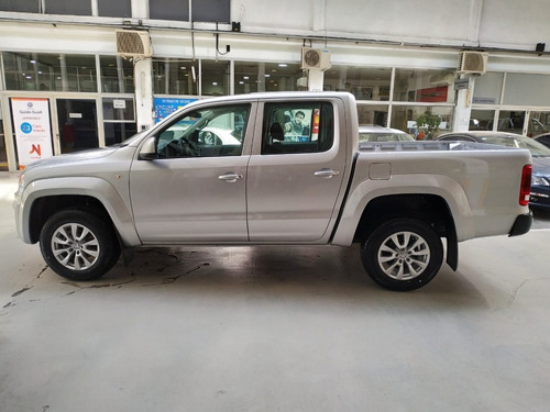Volkswagen Amarok Comfortline 4x2 At 2.0 Tdi 180cv #28
