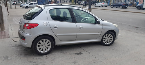 Peugeot 207 2.0 Sedan Xt Hdi