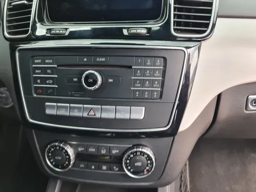 Mercedes-Benz Clase GLE GLE 350D 4Matic 3.0cc AT AA 4X4
