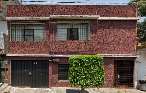 Casa En Venta En Calle 4 Oriente Isidro Fabela Tlalpan Ciudad De México Cucm 027