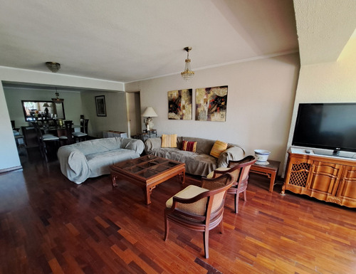 Venta Excelente Apartamento Los Naranjos Con Pozo