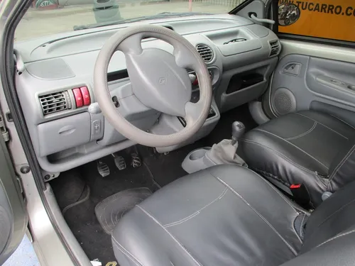 Renault Twingo ACCESS 1250CC MT AA